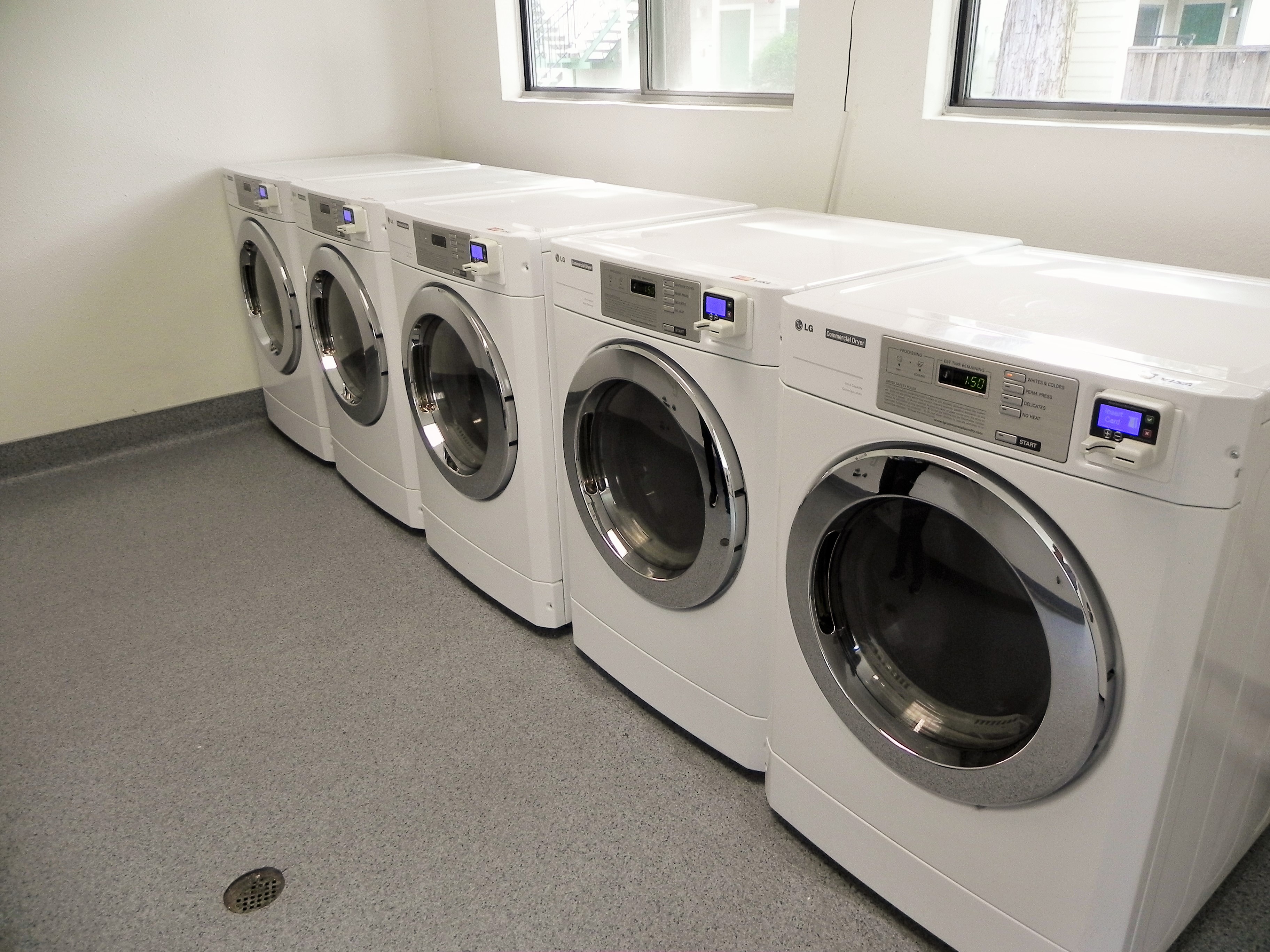 CWA laundry DSCN1782